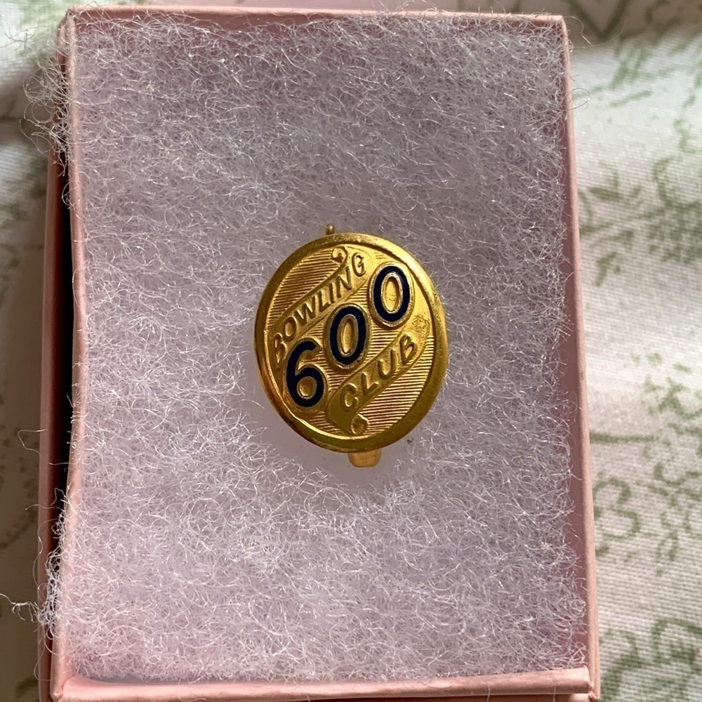Bowling 600 Club Pin GF